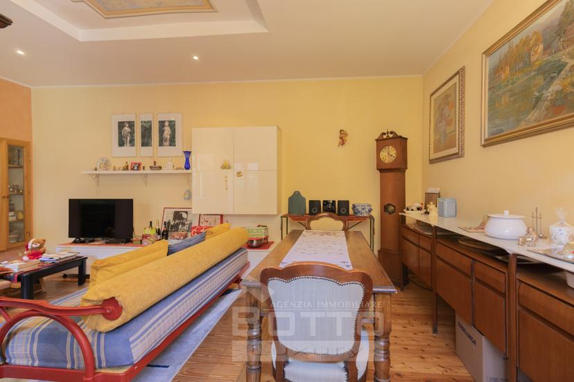 Villa a schiera in Via C.Cavour 17, Ameno — foto 5 di 5