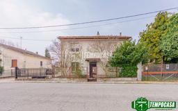 Villa in Via San Nazzaro, Robecco Pavese