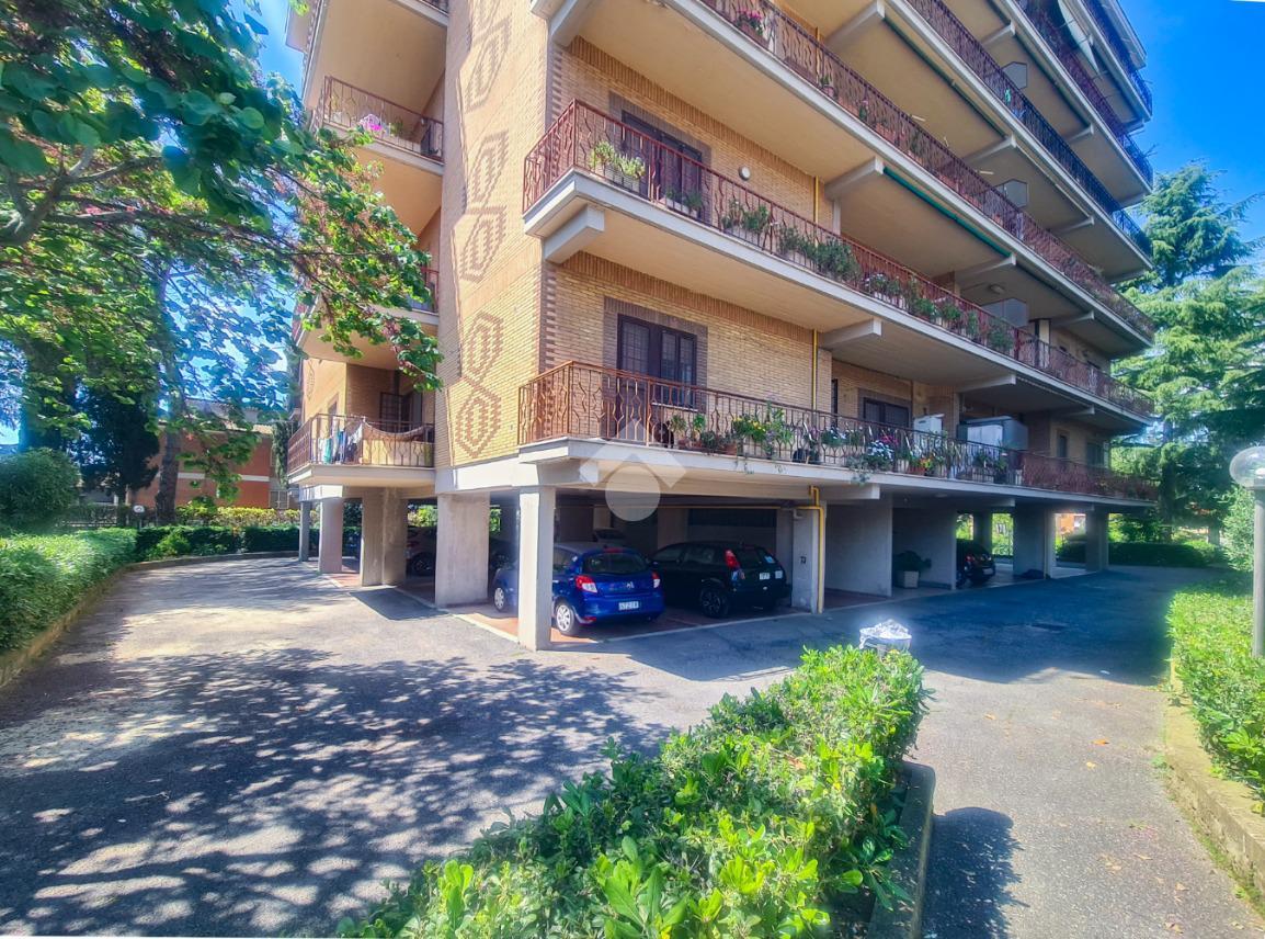 Attico in Via di Casal del Marmo 158, Roma