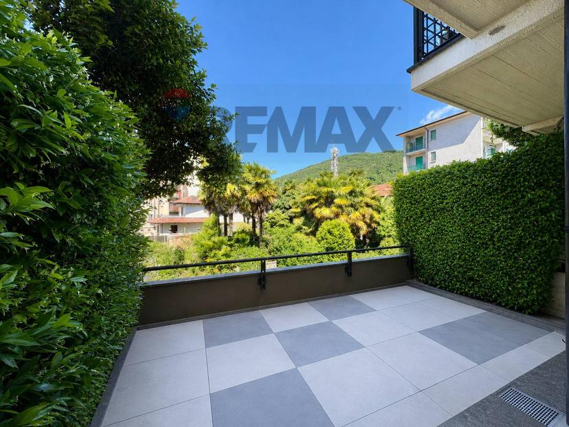 Villa a schiera in Via Arturo Toscanini, Verbania — foto 4 di 5