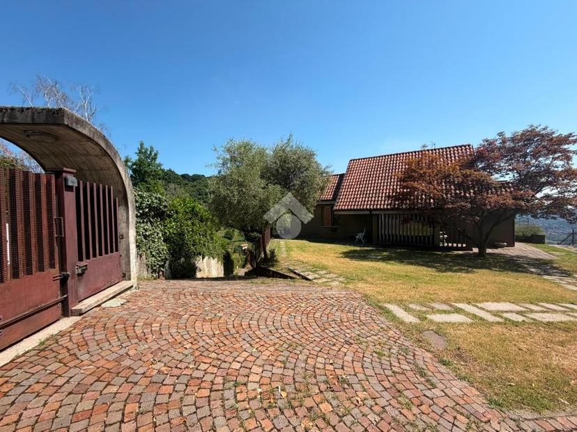 Villa in Via Gian Maria Marenzi, Monte Marenzo — foto 2 di 5