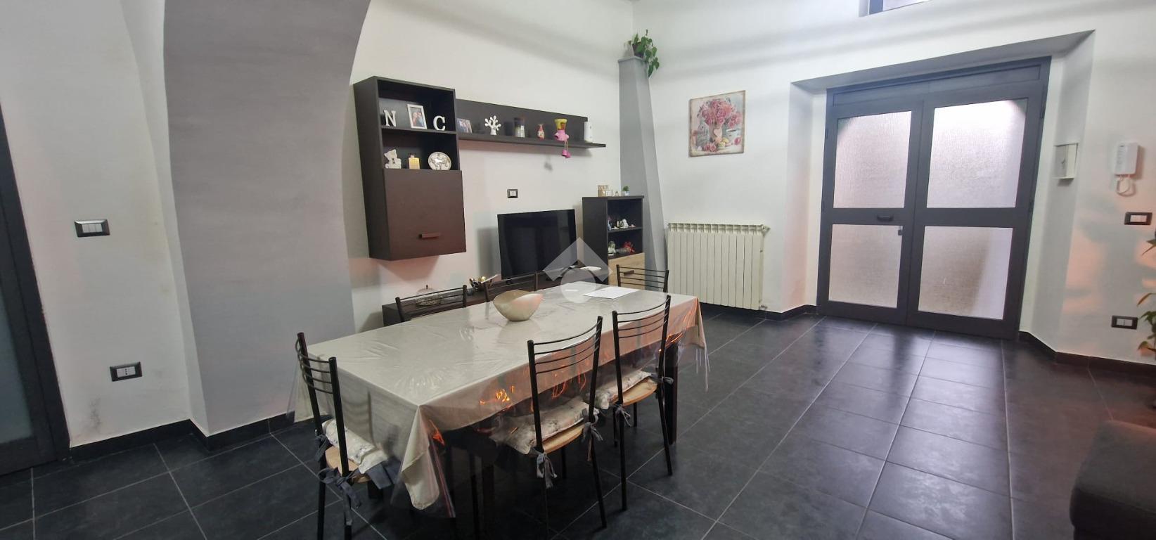 Casa indipendente in Via Latonuovo 27, Montesarchio