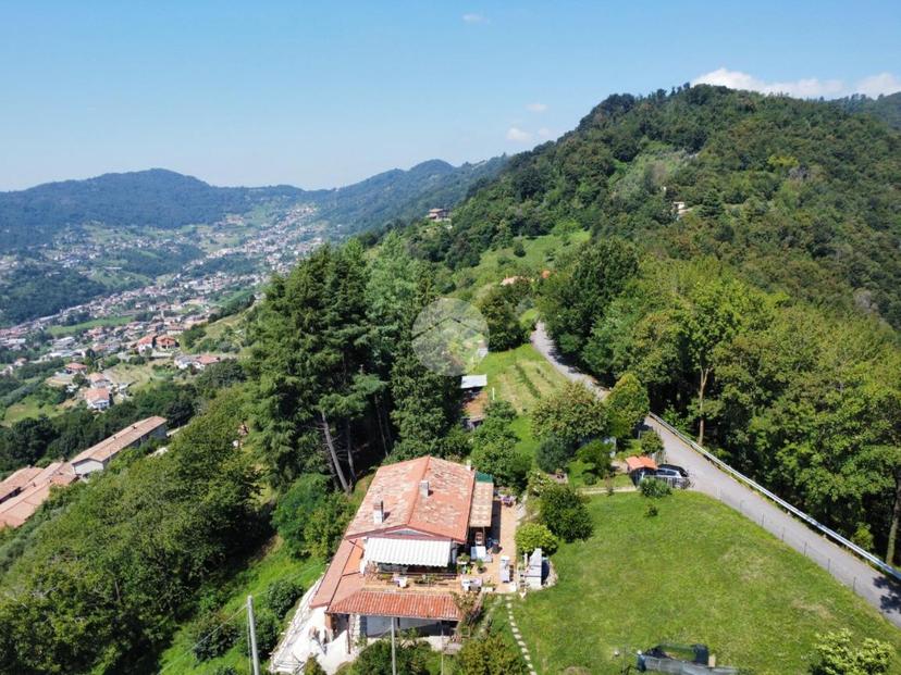 Casa indipendente in Via Zocco 13, Adrara San Martino — foto 2 di 5