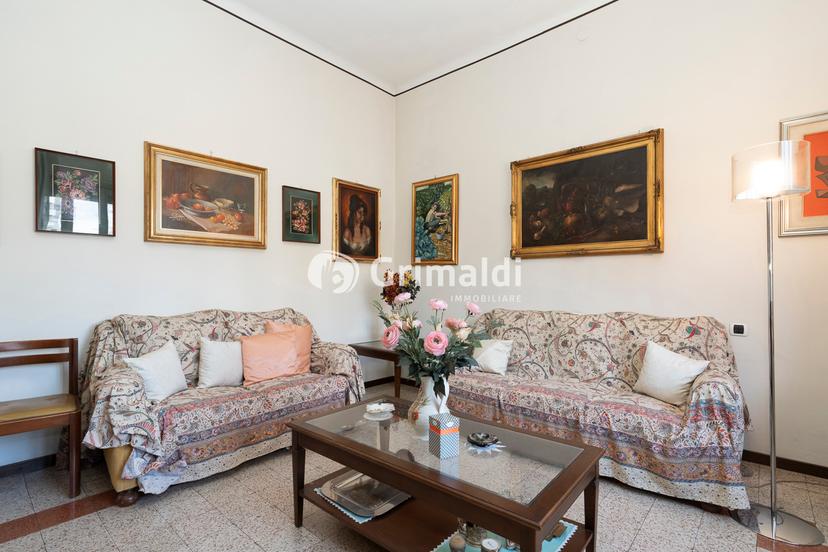 Villa in Via Lombardia  1, Biassono
