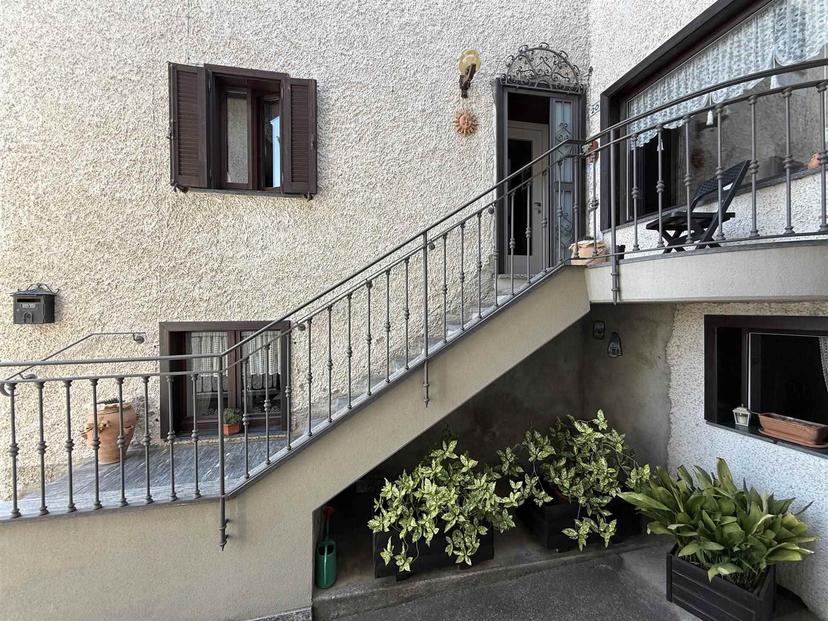 Casa indipendente in Via Gasperoni, Gordona — foto 3 di 5