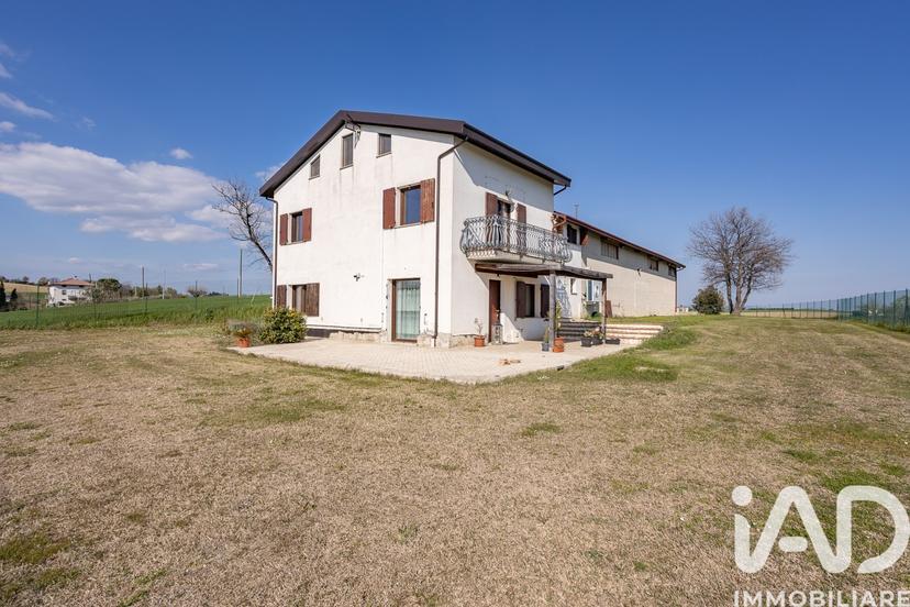Villa in Via Macerata 10, Jesi — foto 3 di 5