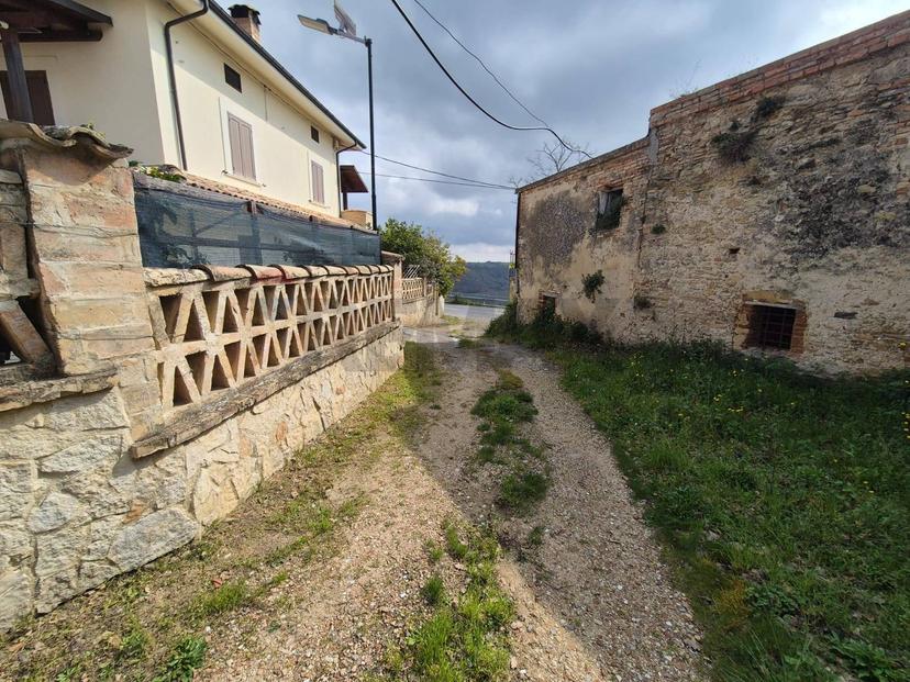 Casa indipendente in Via Nevi 257, Giuliano Teatino — foto 4 di 5