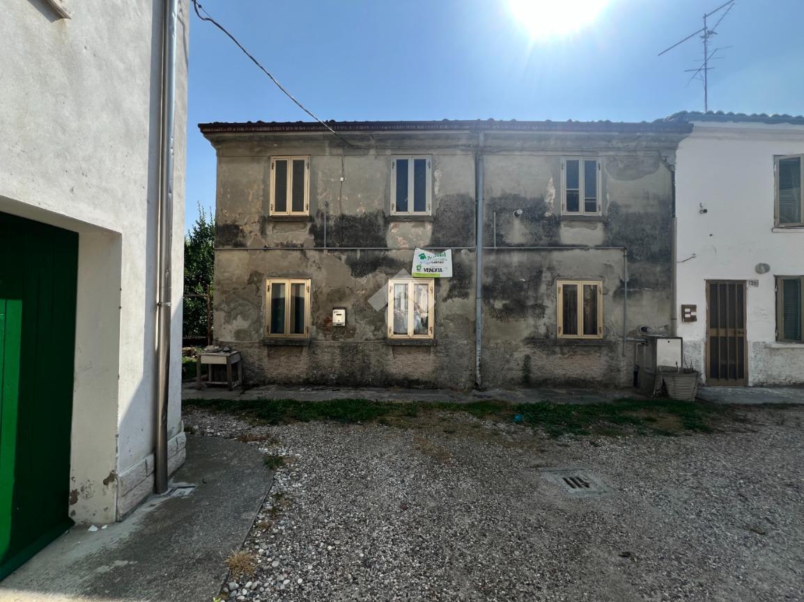 Rustico in Via Mantovana 37, Gonzaga