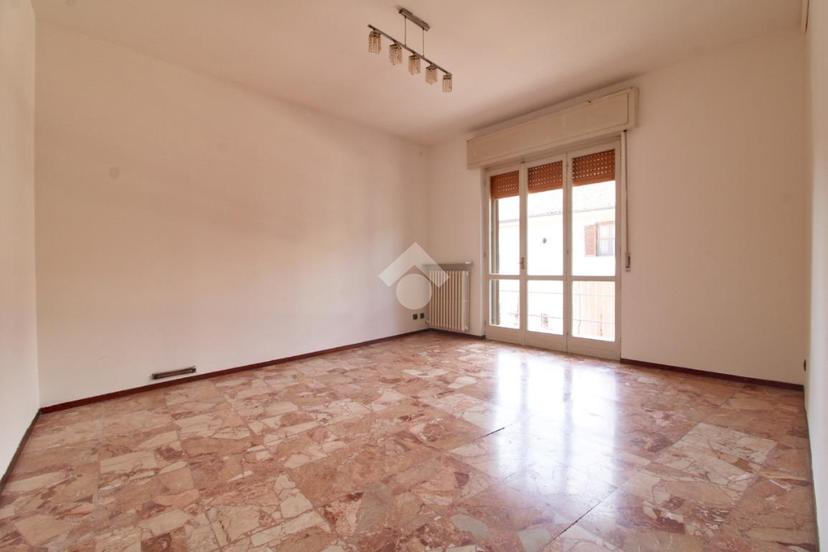Trilocale in Via Guglielmo Marconi 2, San Martino Siccomario — foto 2 di 5