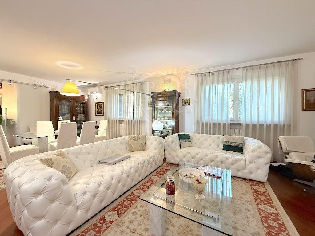 Villa in Via Kolbe, Turano Lodigiano