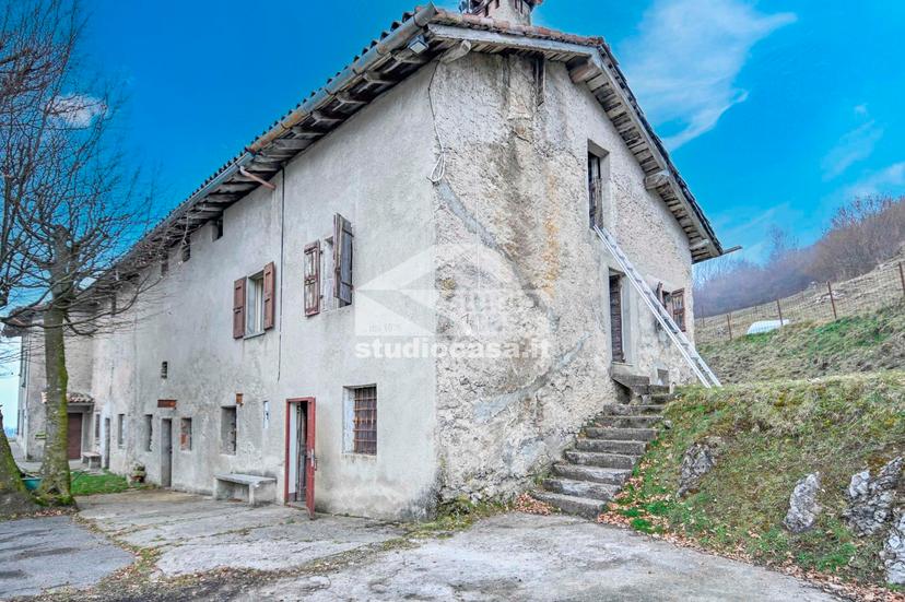 Cascina in Località Foppa, Selvino — foto 5 di 5