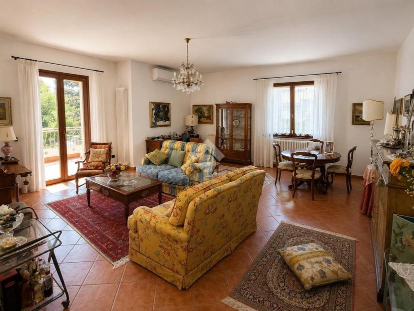 Villa in Via del Quattro 20, Forlì — foto 2 di 5