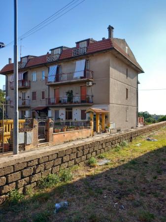 Quadrilocale in Via Aldo Moro 68, Ischia di Castro