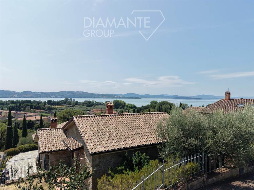 Villa, Passignano sul Trasimeno — foto 3 di 5