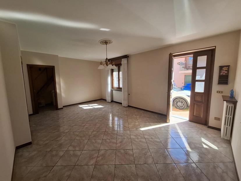 Casa indipendente, Govone — foto 3 di 5