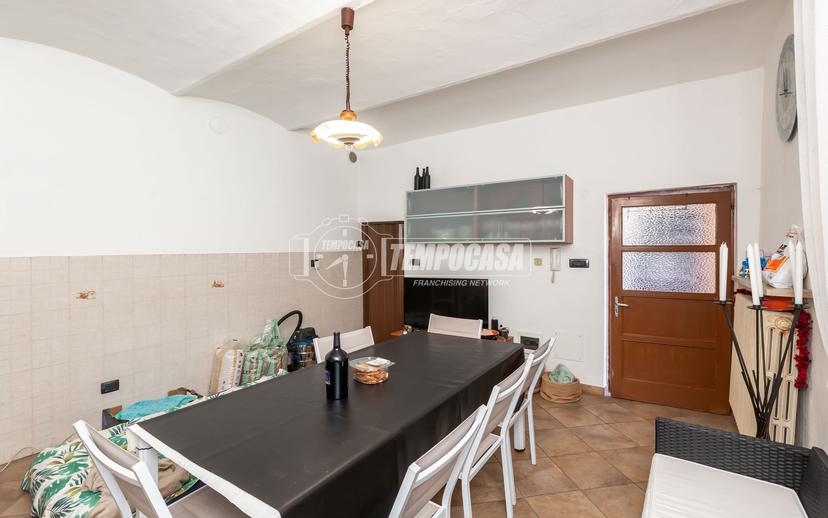 Casa indipendente in Via Cuneo 174, Fossano — foto 2 di 5