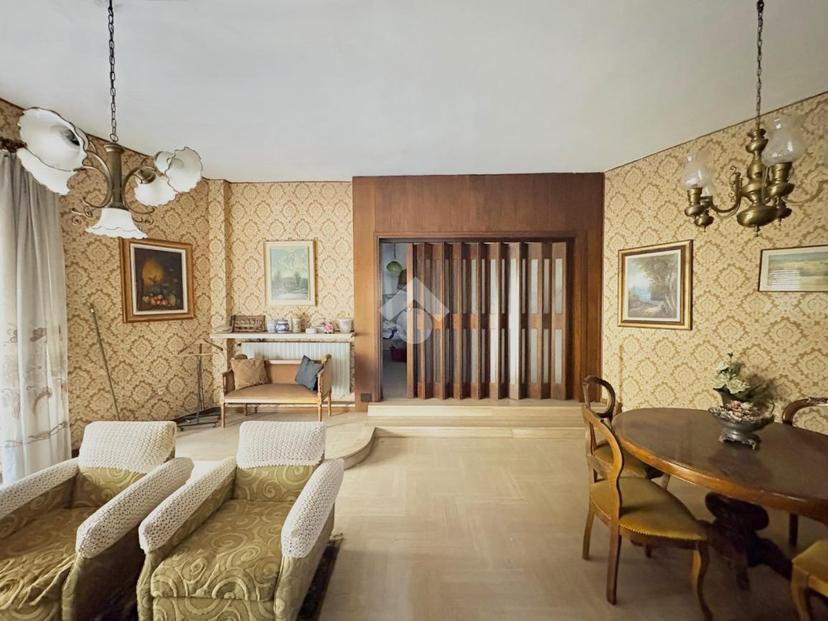 Casa indipendente in Via Vittorio Veneto 1, Corte Franca — foto 3 di 5