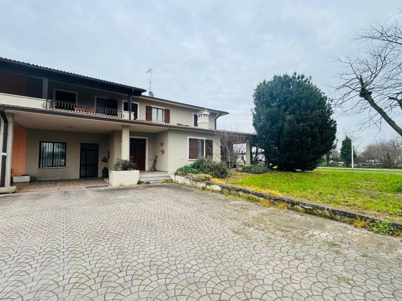 Villa in Strada Gasparina, Ghedi — foto 3 di 5