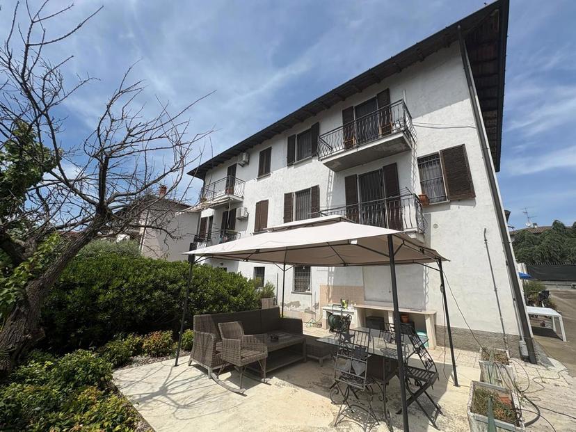 Villa in Via Aldo Moro  1, Robecco sul Naviglio — foto 3 di 5