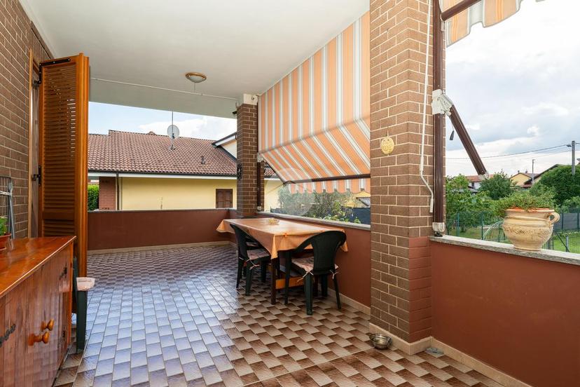 Villa in Via Francesco Petrarca 6, San Gillio — foto 3 di 5
