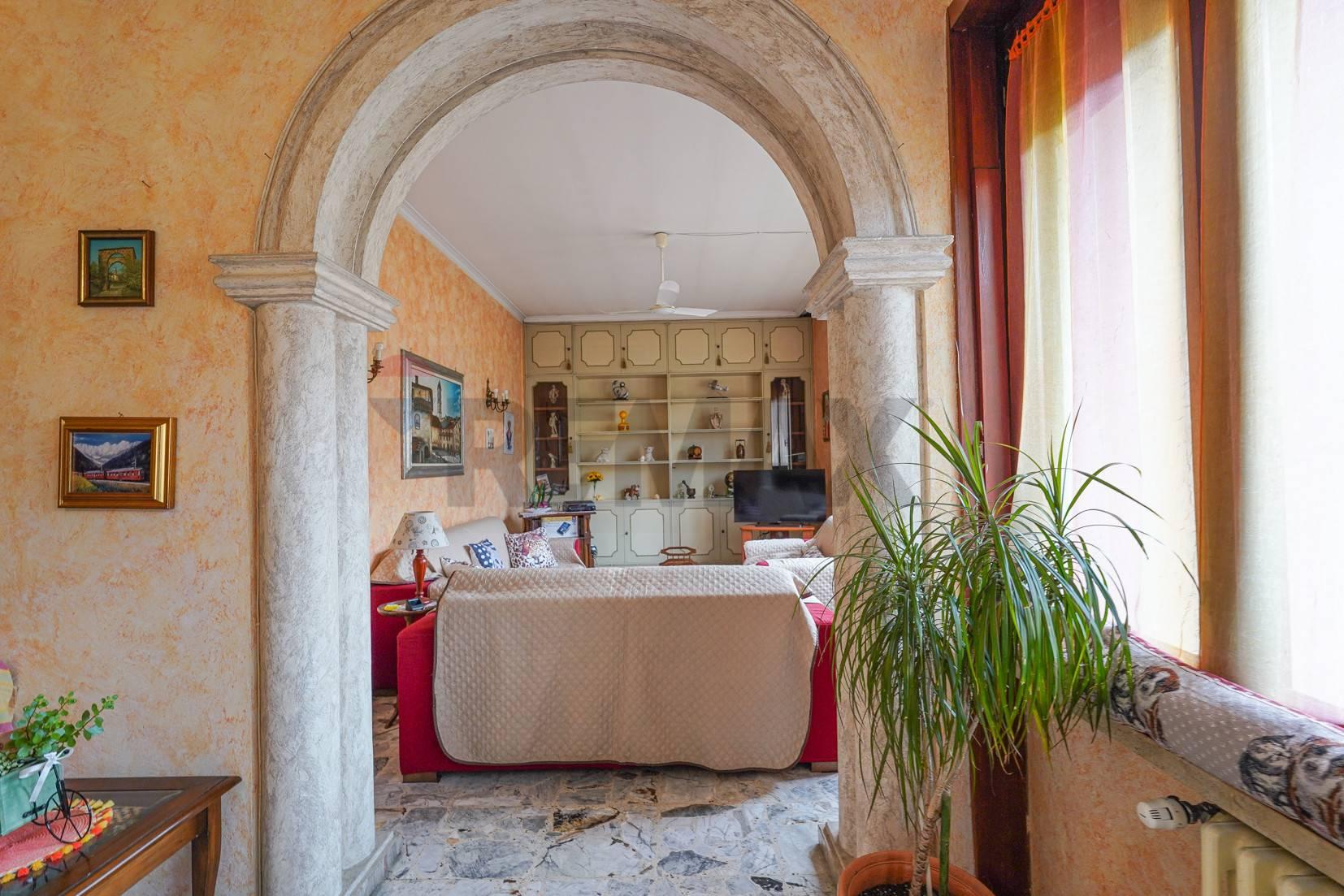 Villa in Via Mascagni 2a, Lallio