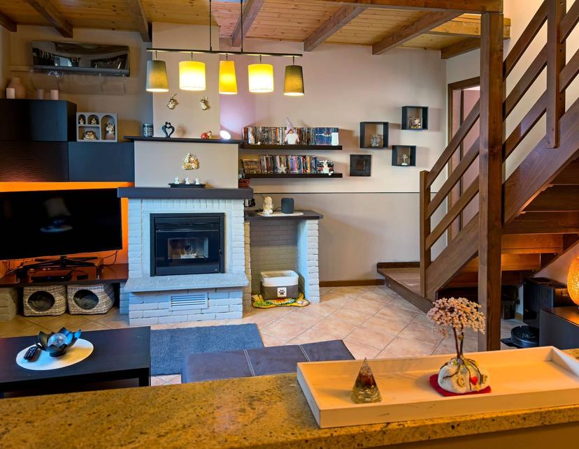 Villa a schiera in Via Carmine, Oleggio