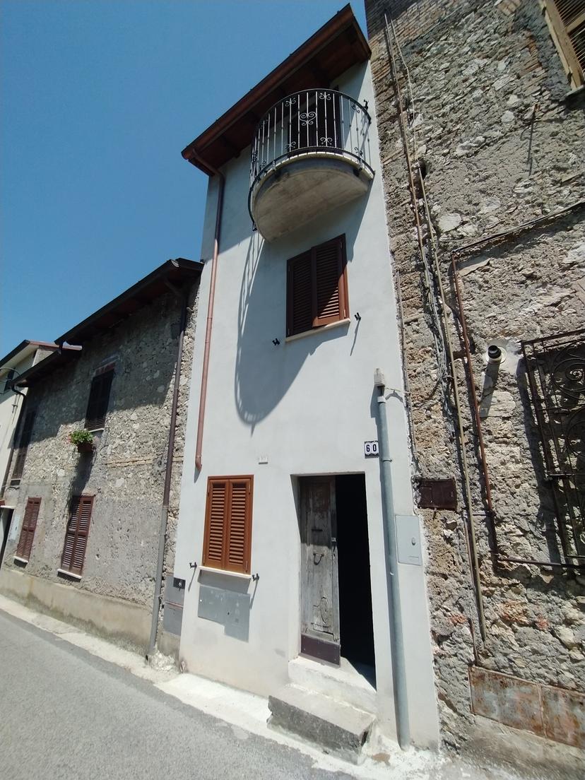 Appartamento in Via Roma 60, Anticoli Corrado