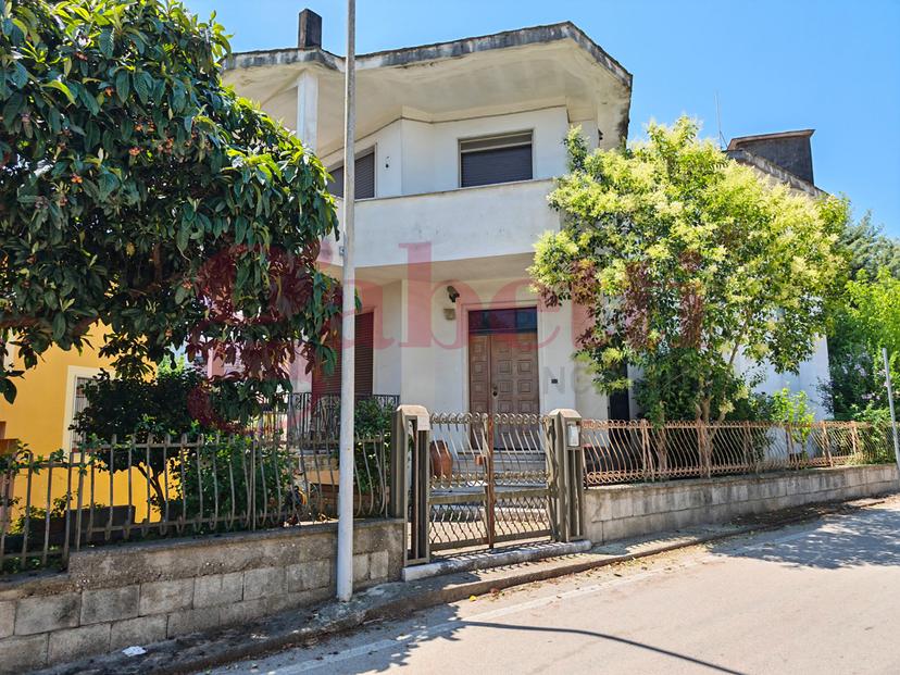 Casa indipendente in Via del Frasso  3, Dugenta — foto 3 di 5