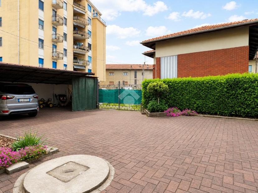Casa indipendente in Via Dante Alighieri 75, Cossato — foto 2 di 5