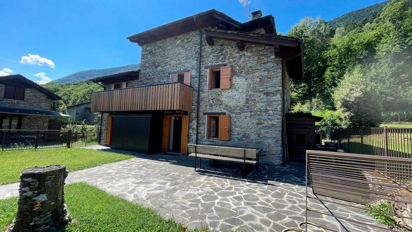 Rustico in Dossa, Cosio Valtellino — foto 2 di 5