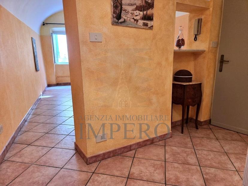 Villa a schiera in Salita alle Mura 17, Ventimiglia — foto 2 di 5