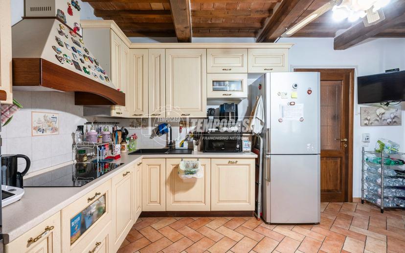 Casa indipendente in Località Perito, Camerino — foto 2 di 5