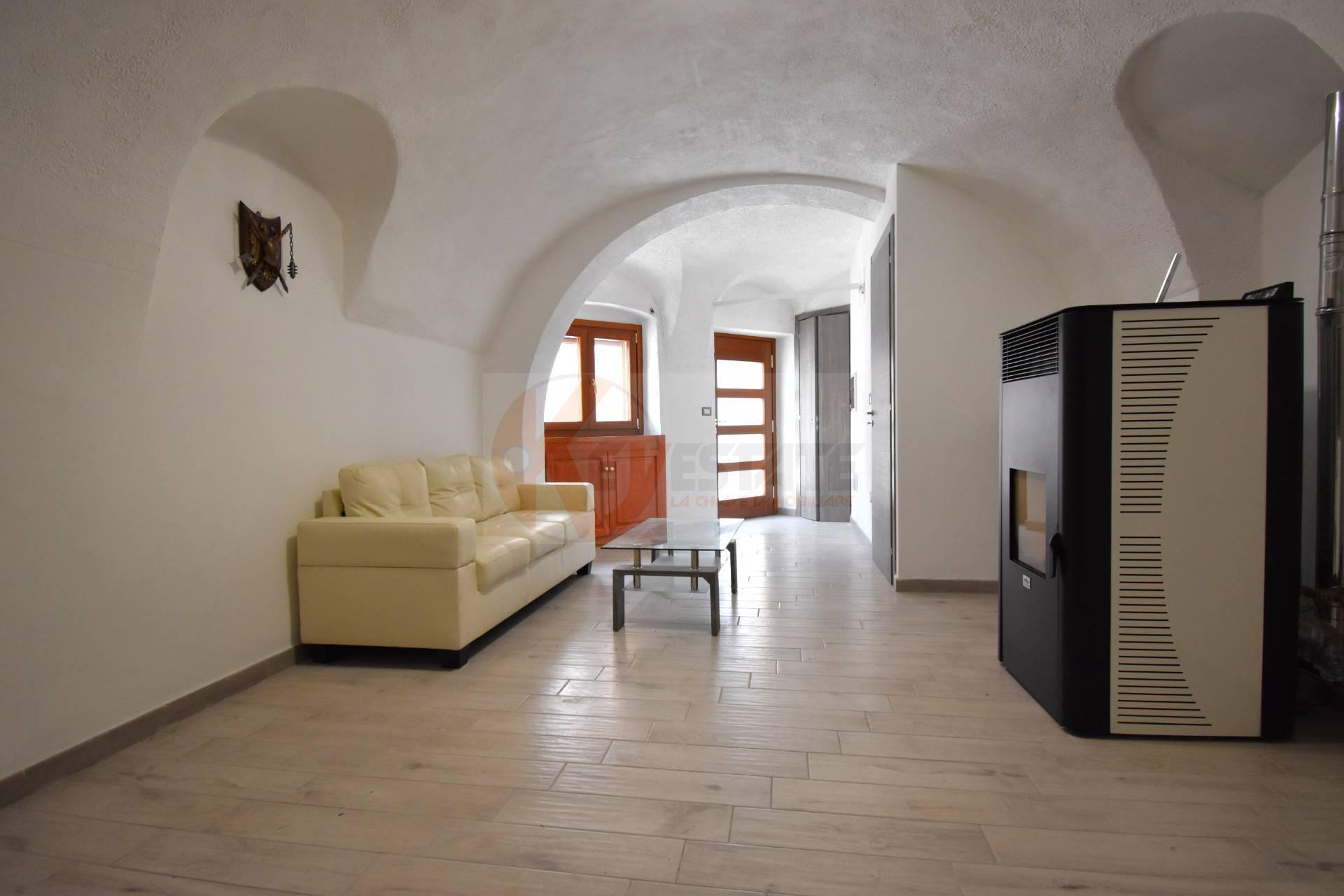 Casa indipendente in Via Umberto I 60, Thiesi