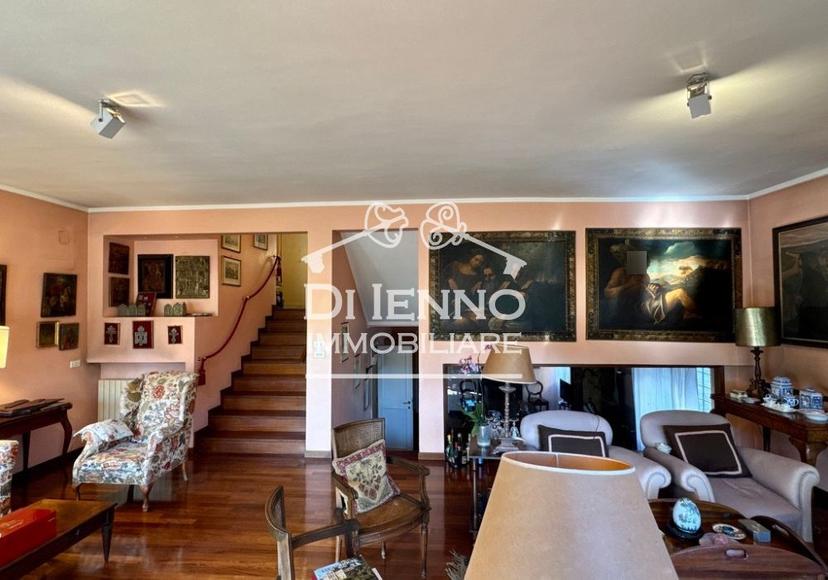 Casa indipendente in Via Pieve di Cadore 10, Roma — foto 5 di 5