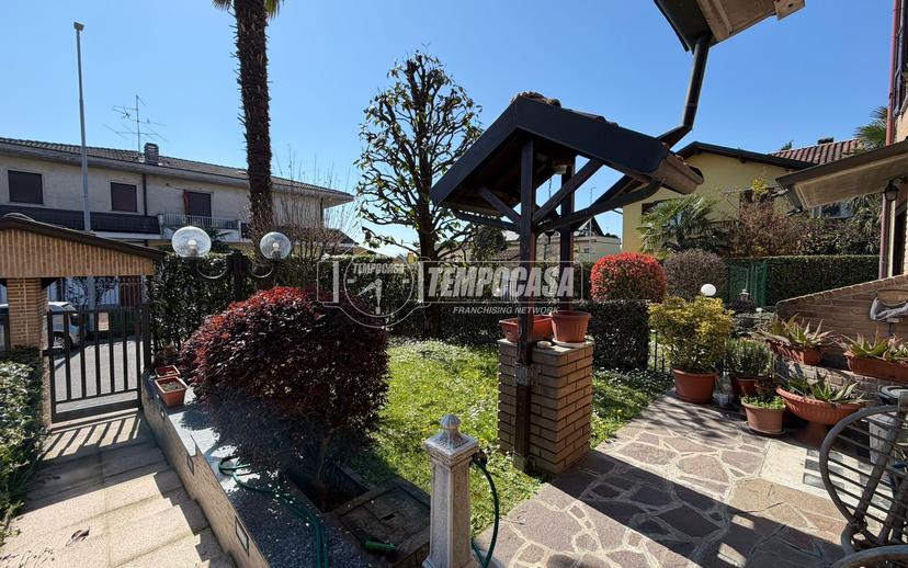 Villa a schiera in Via Evangelista Torricelli 13, Lentate sul Seveso — foto 3 di 5