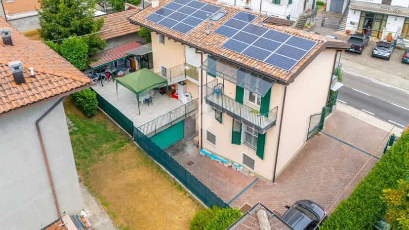 Villa in Via Abetone Superiore 11, Maranello