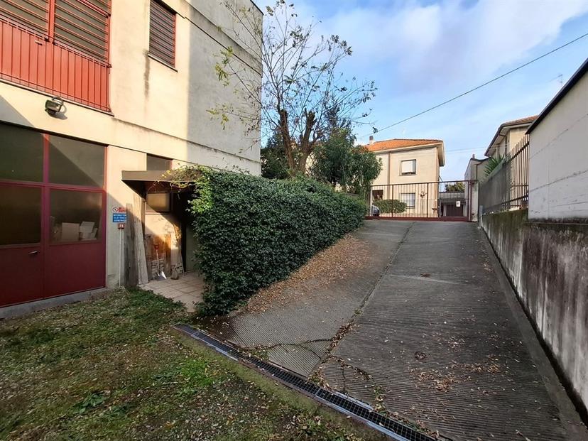 Casa indipendente in Via Po 86, Meda — foto 4 di 5