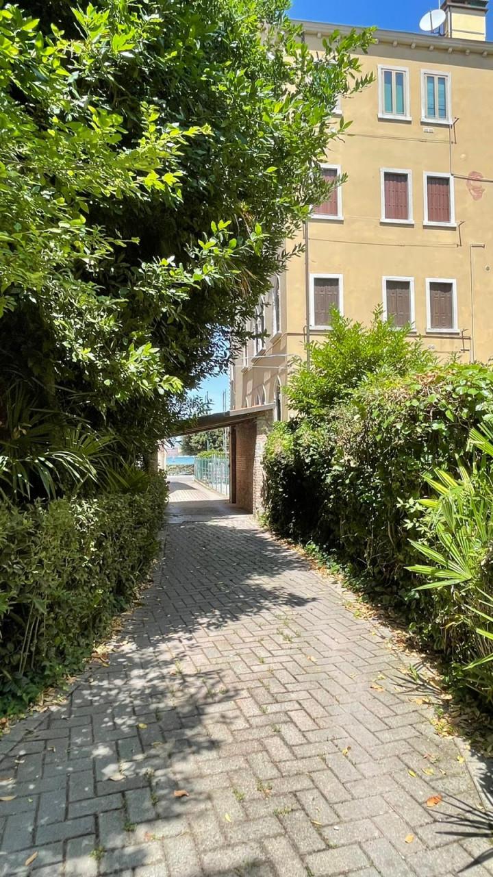 Attico in Riviera Santa Maria Elisabetta, Venezia — foto 3 di 5