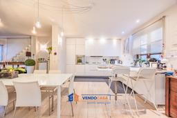 Villa in Strada Cravere 45b, Pocapaglia