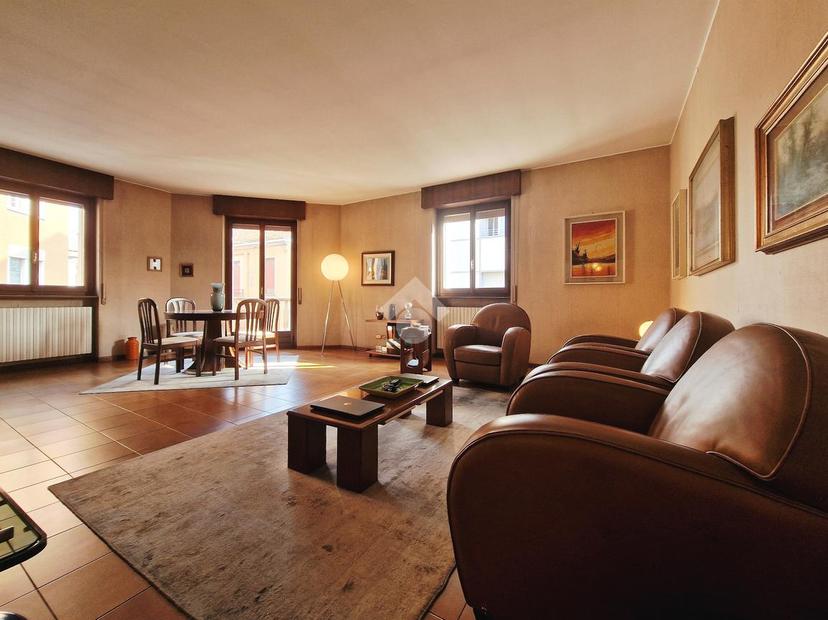 Casa indipendente in Via Silvio Pellico 46, Muggiò