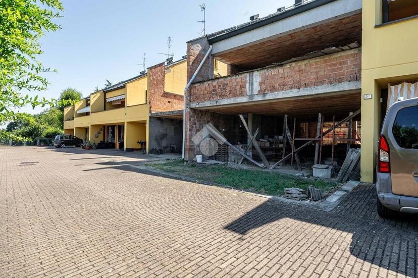 Villa a schiera in Via Mario Grisendi 5, San Polo d'Enza — foto 3 di 5