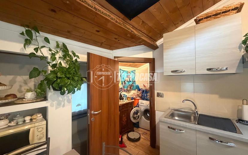 Trilocale in Via San Giuseppe 79, Verano Brianza — foto 5 di 5