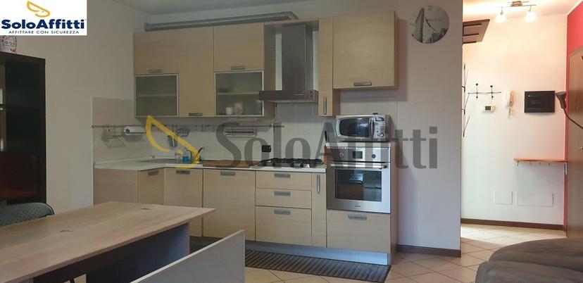 Trilocale in Via Martiri della Libertà, Lentate sul Seveso