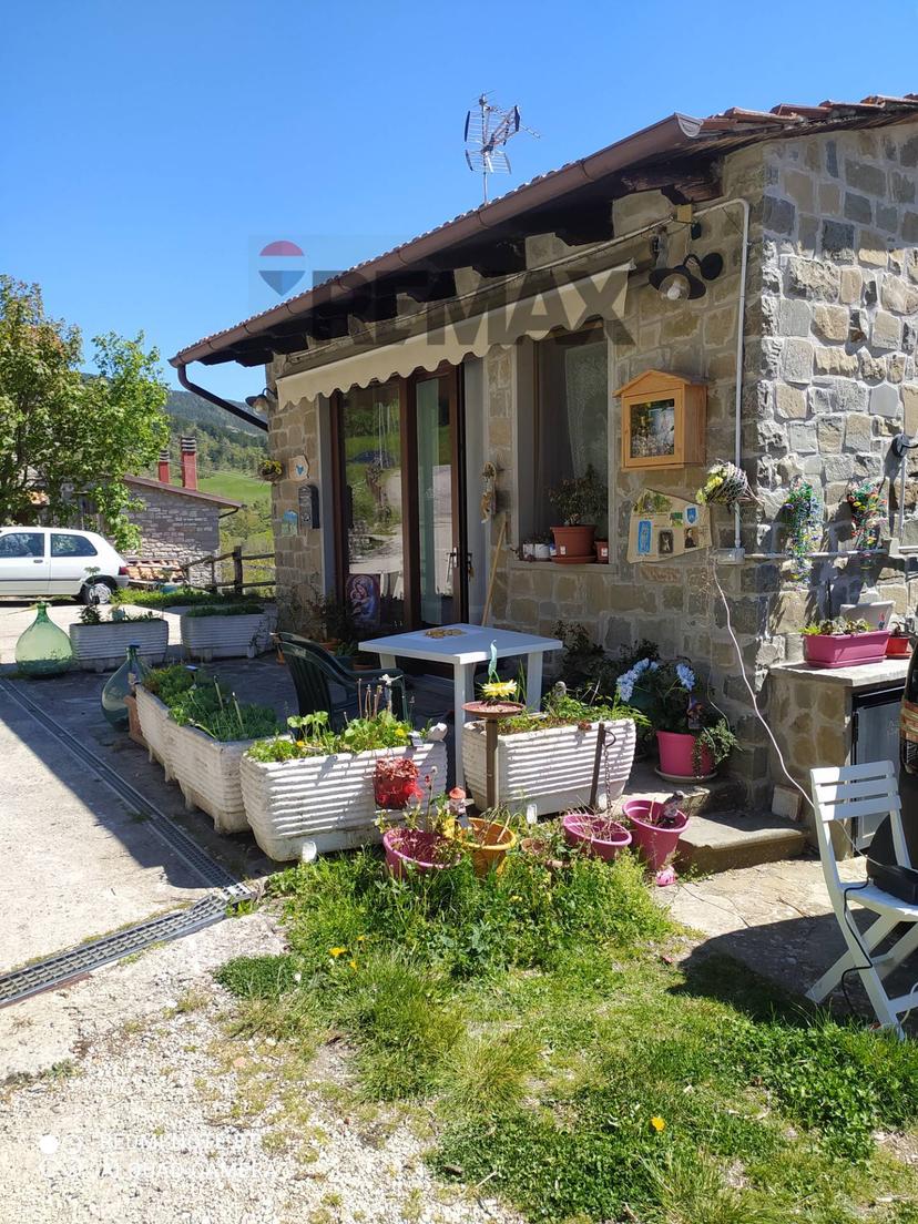 Casa indipendente in Località Compito 6, Chiusi della Verna — foto 3 di 5