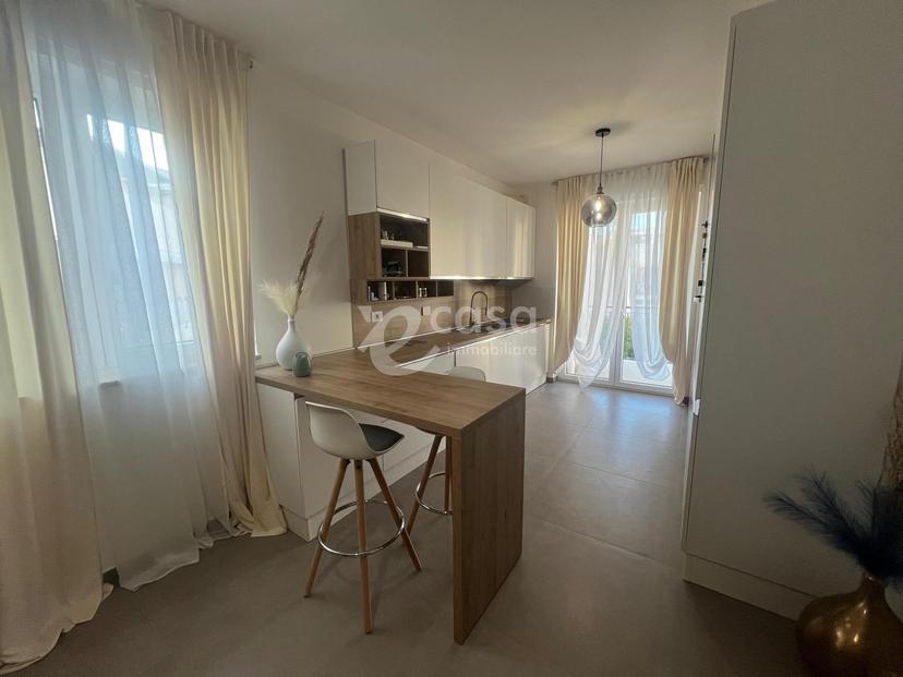 Trilocale in Viale del Pero 29, Rutigliano — foto 3 di 5