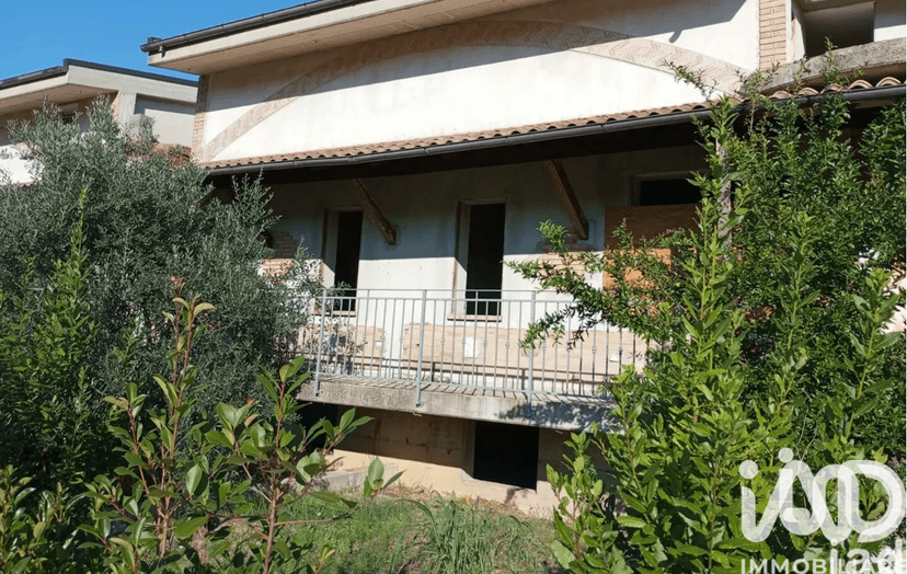 Villa a schiera in Via Scafa, Collecorvino — foto 5 di 5