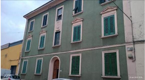 Quadrilocale in Via Vincenzo da Filicaia 34, Prato