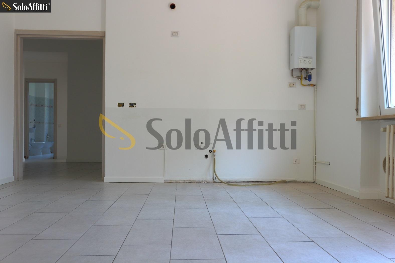 Trilocale in Via Leonardo da Vinci 25, Meda