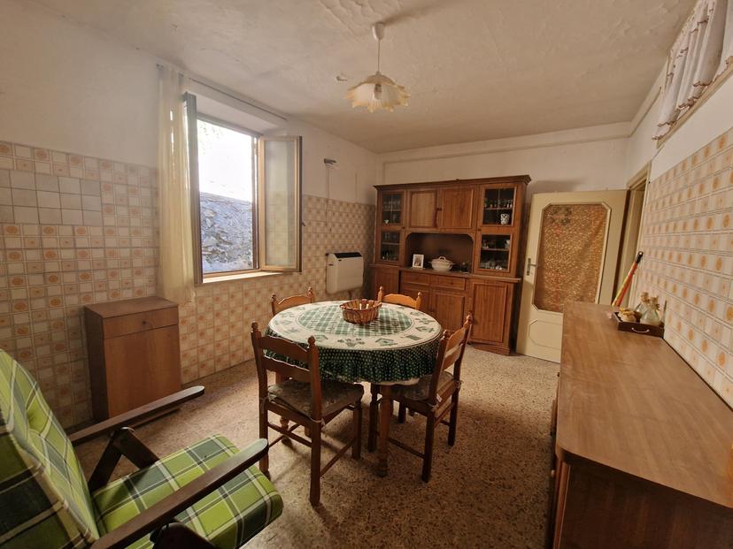 Porzione di casa in Viale della Rimembranza 18, Lugnano in Teverina — foto 2 di 5