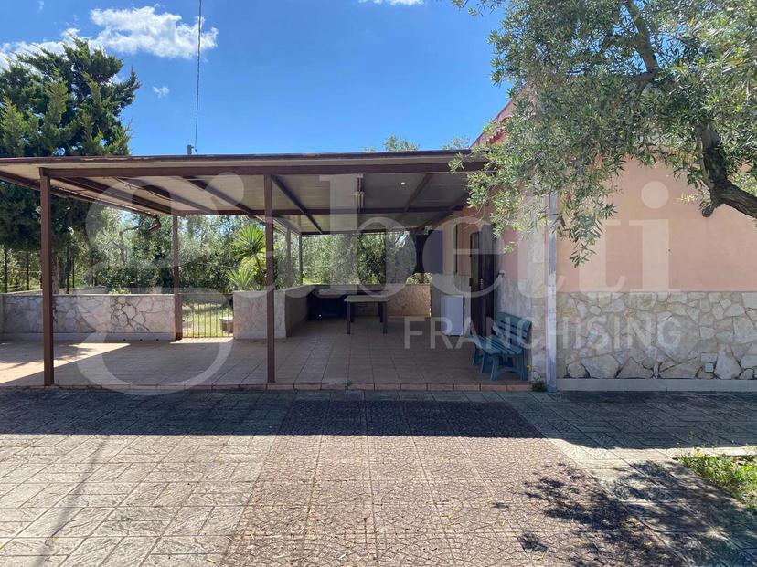 Villa in Strada Carrara dei Monaci , Trani — foto 4 di 5